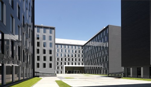  Budynek B należący do kompleksu biurowego University Business Park